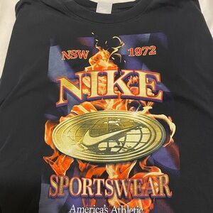 Nike Graphic Men's Tee